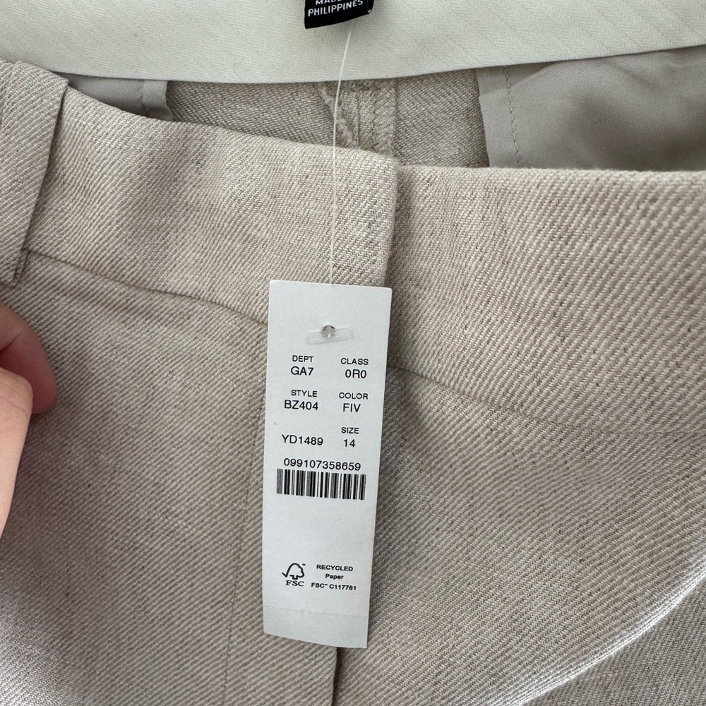 NWT J. Crew Carolina flare pant in stretch linen blend - Picture 2 of 3